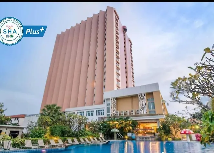 Golden Beach Cha-Am Hotel